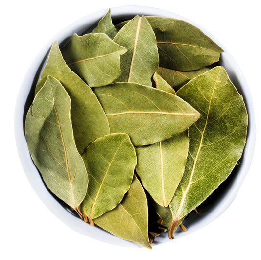 Lorbeerblätter, ganz
